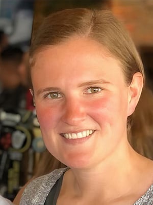 Katherine Lukes Headshot