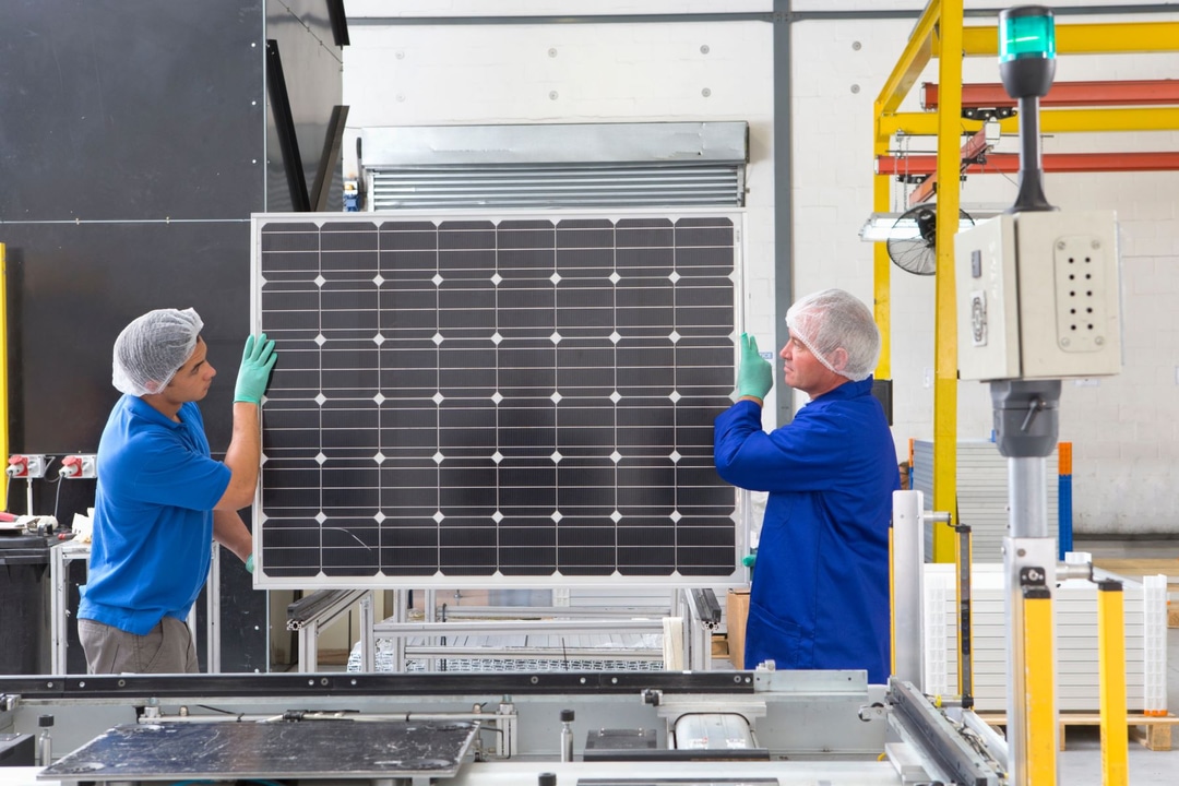 What Is an Advanced Manufacturing Technician?